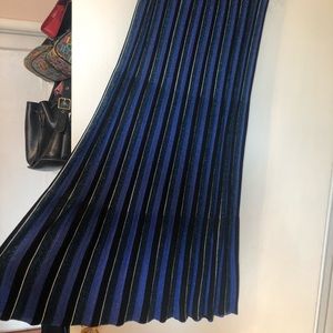 Zara blue stripped knit skirt